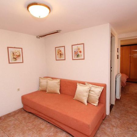 Apartments Villa Lucu Ровінь Екстер'єр фото