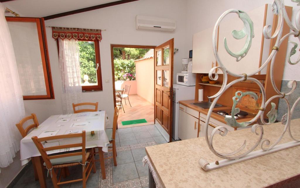 Apartments Villa Lucu Ровінь Екстер'єр фото