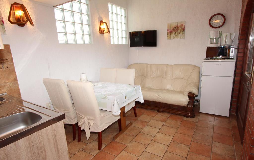 Apartments Villa Lucu Ровінь Екстер'єр фото