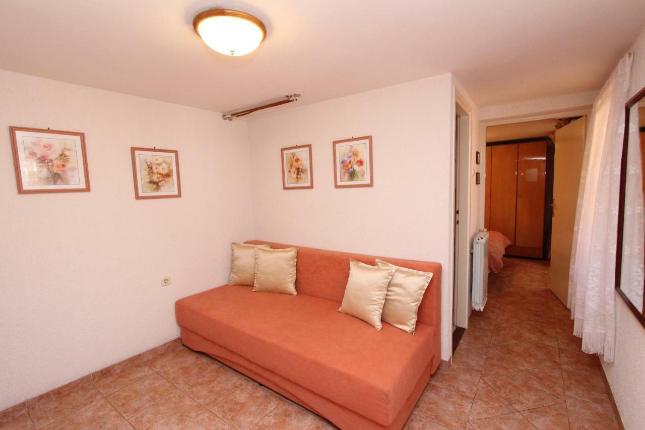 Apartments Villa Lucu Ровінь Екстер'єр фото