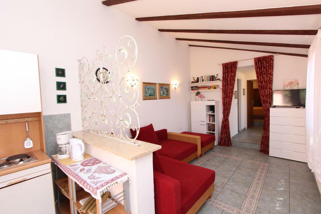 Apartments Villa Lucu Ровінь Екстер'єр фото