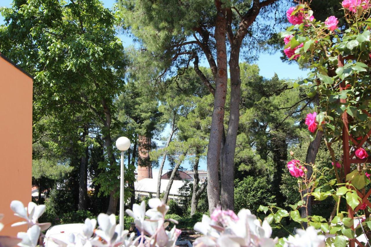 Apartments Villa Lucu Ровінь Екстер'єр фото