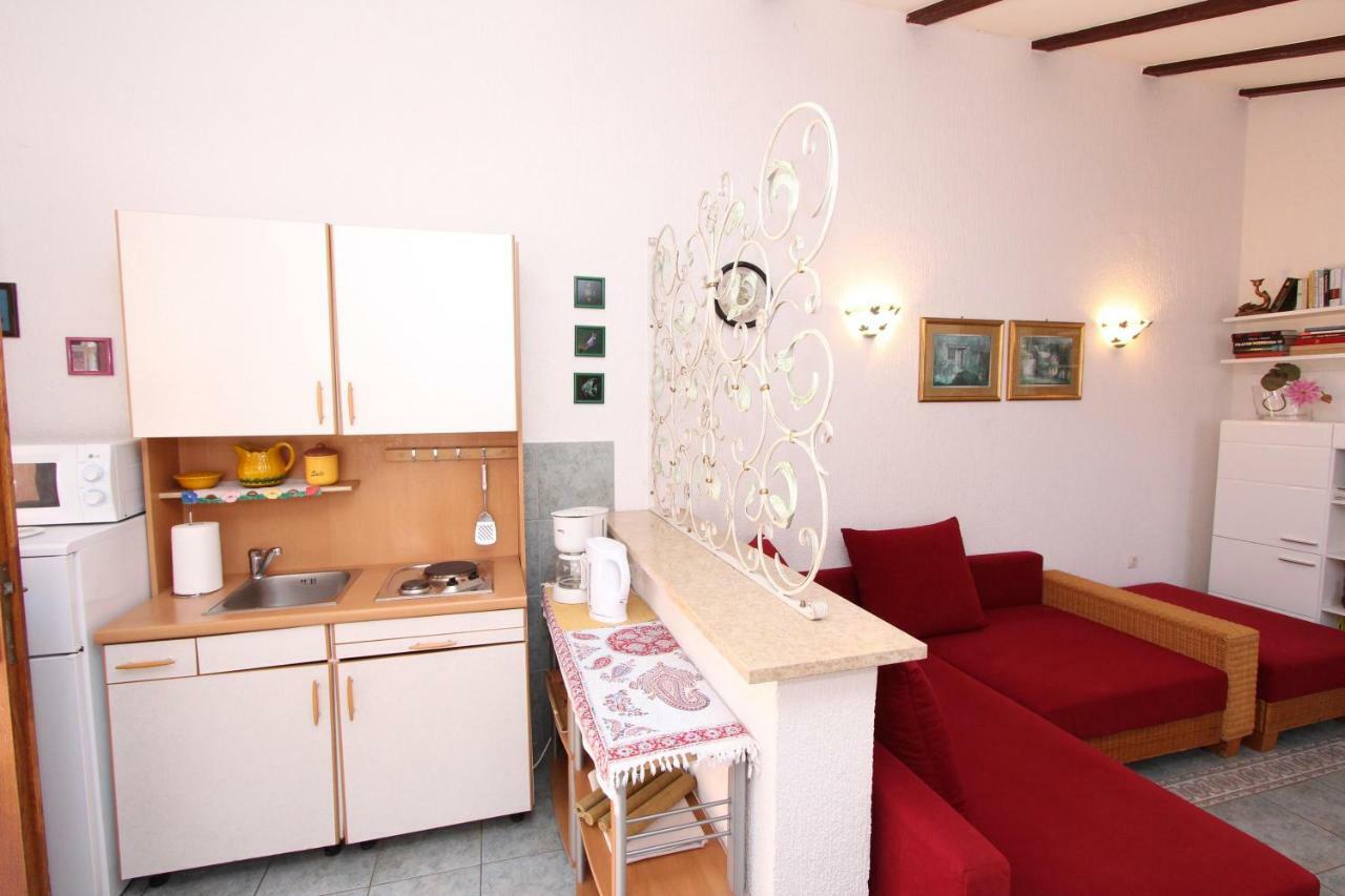 Apartments Villa Lucu Ровінь Екстер'єр фото